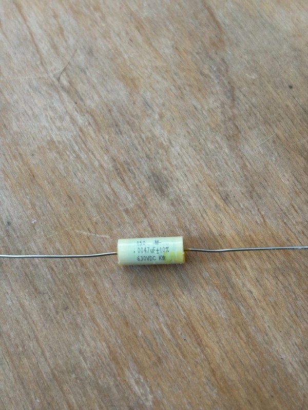 Producto - Capacitor Amarillo 0.0047