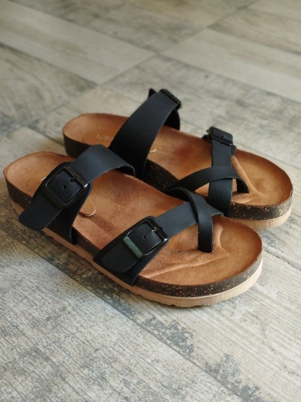 Producto - Chita Black - Cuero -