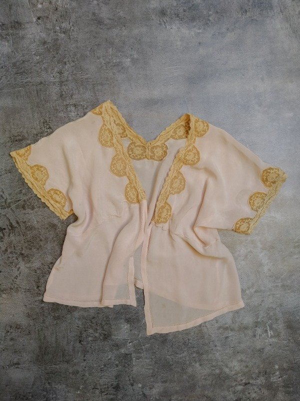 Producto - Blusa antigua