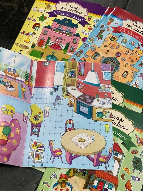 Producto - Librito Casas con Stickers - 2