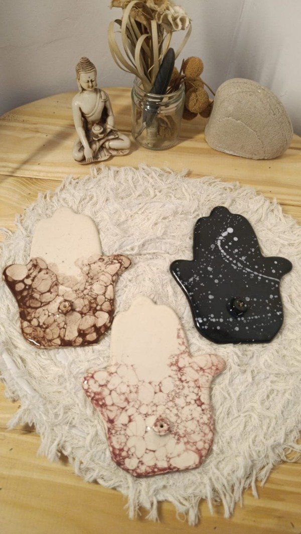 Producto - Porta sahumerios de cerámica - Mano de Fátima Grande