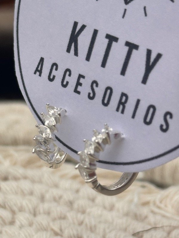Producto - Argollas Zigzag cubic