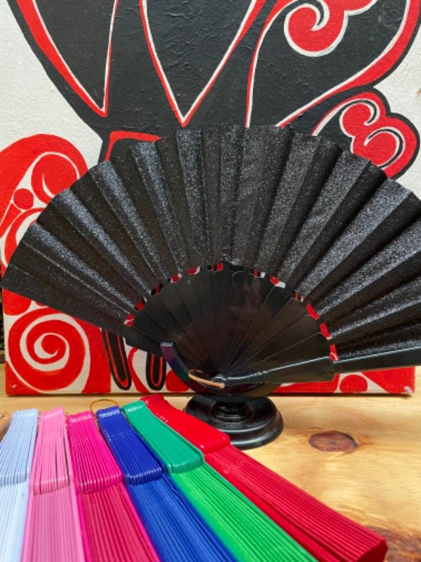 Producto - Abanico fantasía brillante negro