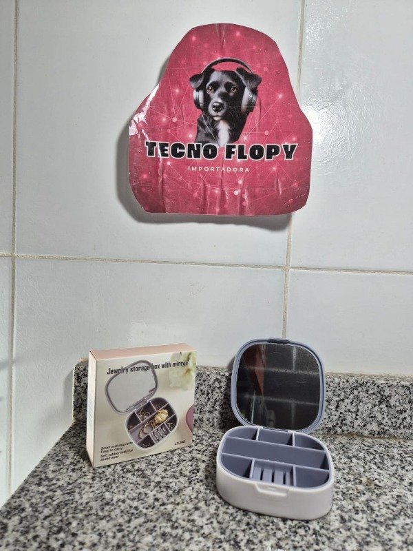Producto - Mini organizador con espejo