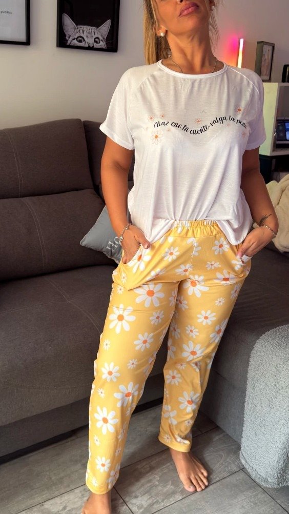 Producto - Pijama Animado Largo Margarita
