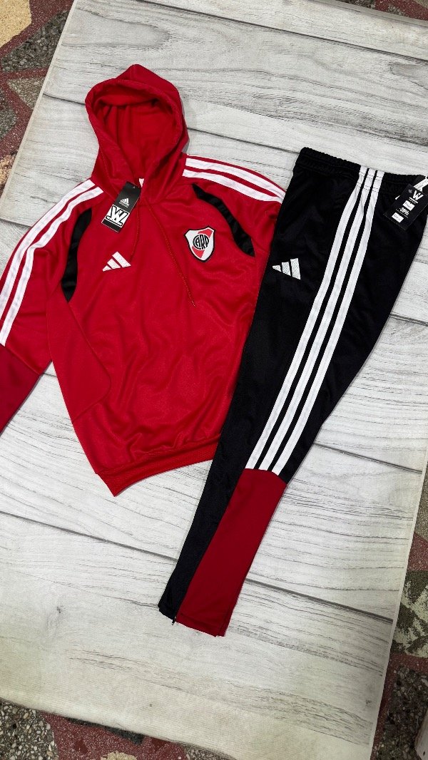 Producto - CONJUNTO RIVER 2026