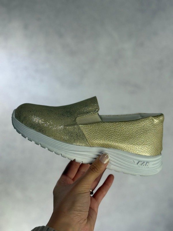 Producto - PANCHAS ECOCUERO DORADAS
