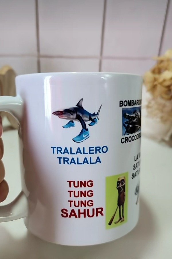 Producto - Taza Viral Tralalero