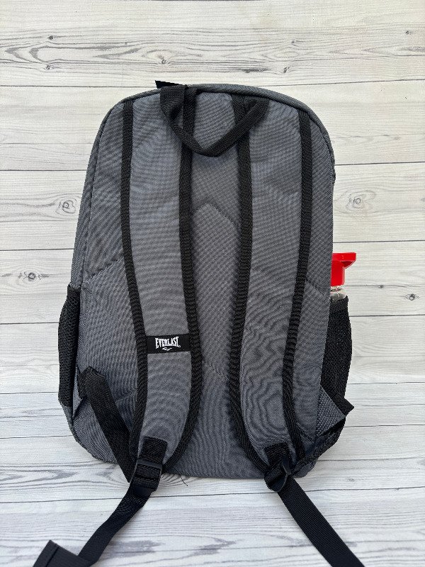 Producto - Mochila 11 - EVERLAST - 4