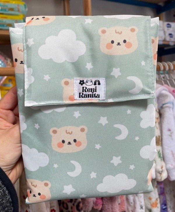 Producto - Cambiador de cordura impermeable con abrojo reni ranita osito verde agua