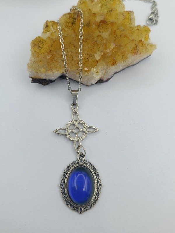 Producto - Nudo de bruja en camafeo+ cadena de acero - 1