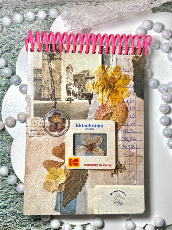 Producto - Libreta lisa A6 Collage Floral