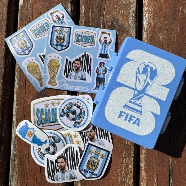 Producto - Caja para figus + stickers