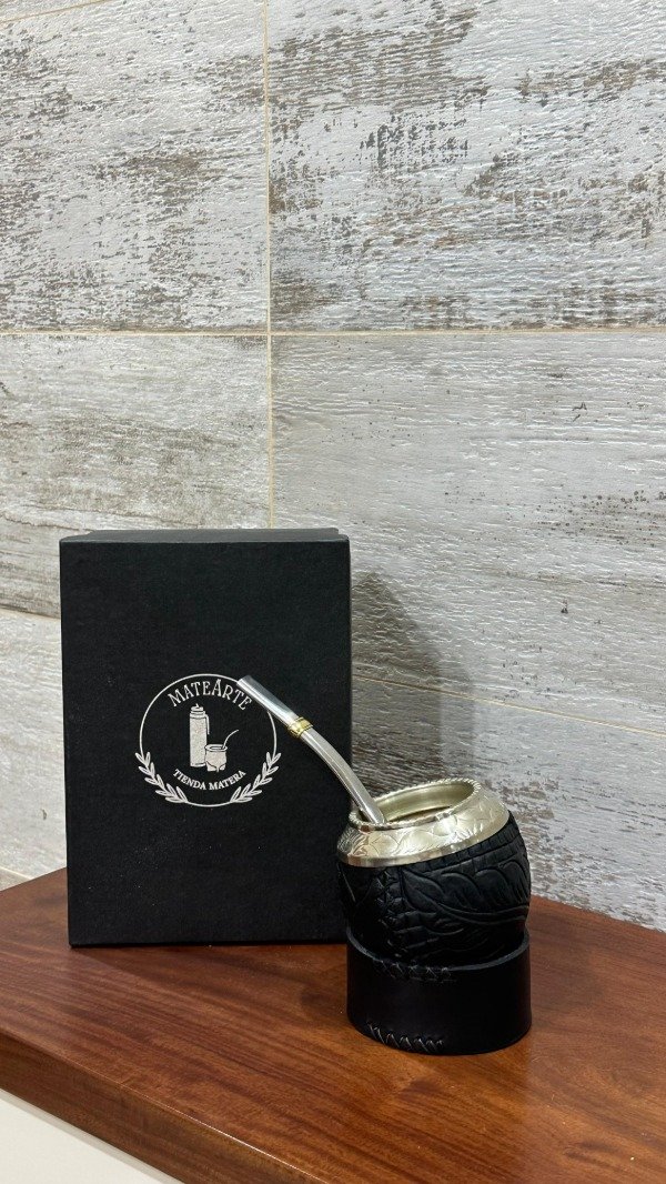 Producto - MATE IMPERIAL CRIOLLO CUERO REPUJADO