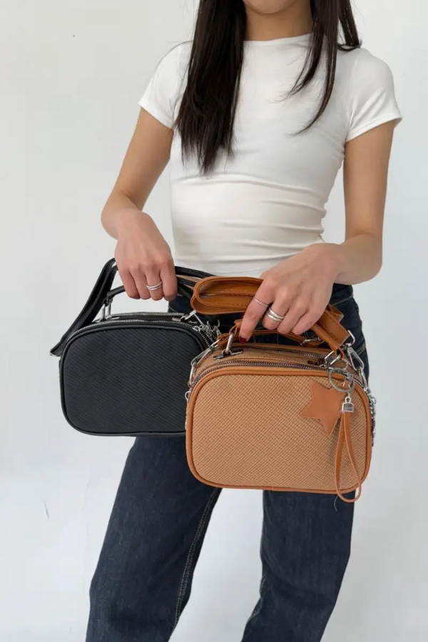 Producto - Bandoleras triple compartimento disponible en negro y en suela