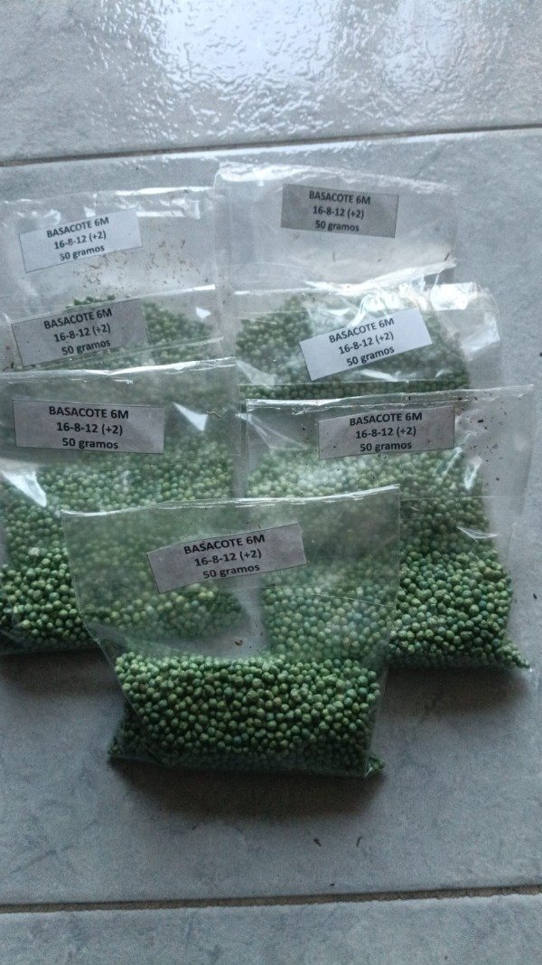 Producto - Fertilizante granulado de liberacion lenta basacote 6M - 2