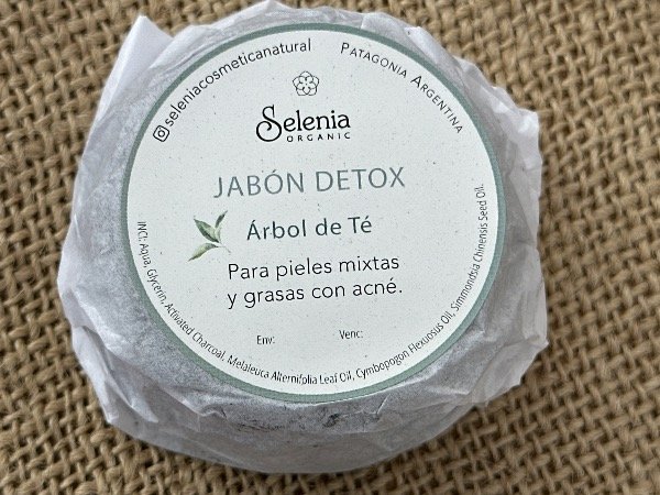 Producto - Jabón facial Detox