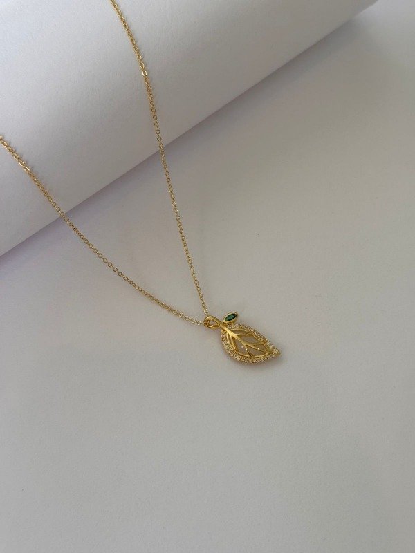 Producto - COLLAR HOJA