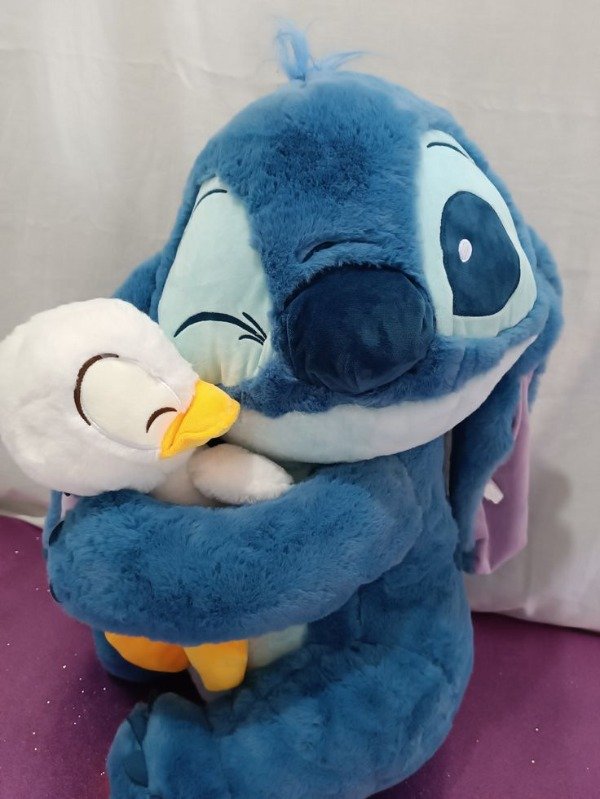 Producto - Stitch con Pato (25 cm)