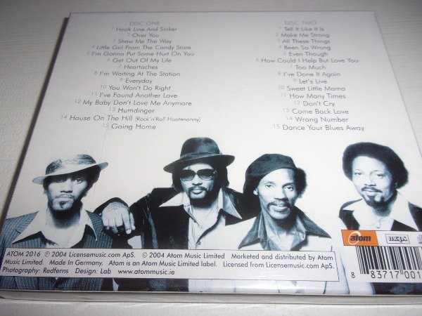 Producto - 2 CDS THE NEVILLE BROTHERS HOOK LINE AND SINKER NUEVO EUROPA - 1