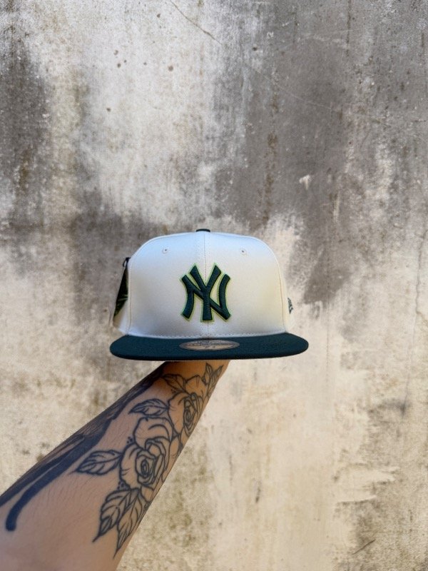 Producto - Gorra cerrada NW