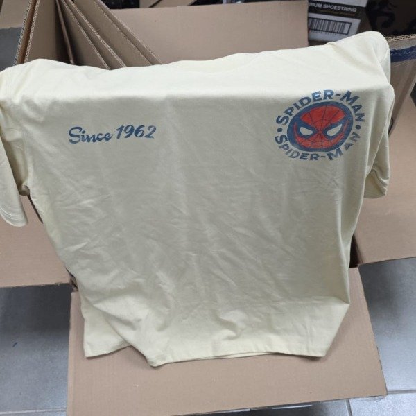 Producto - Remera Marvel Spider-Man Comic Beige