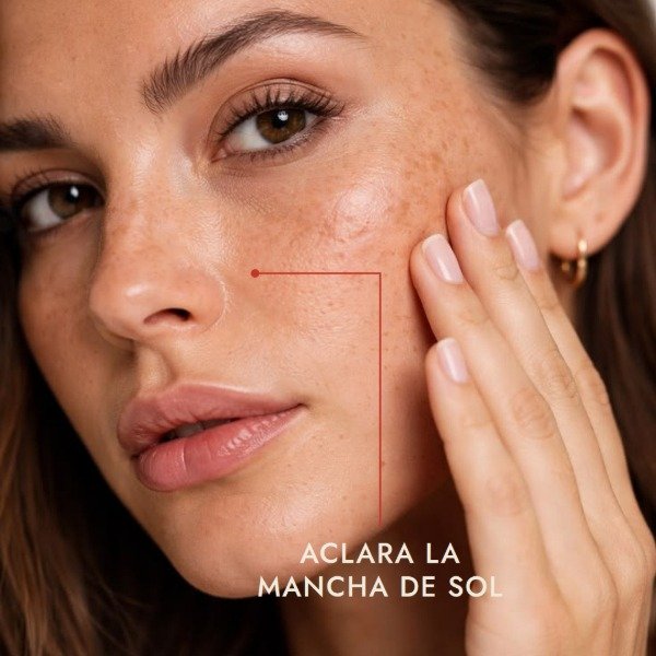 Producto - Kojic Acid Turmeric Niacinamide Serum - 2