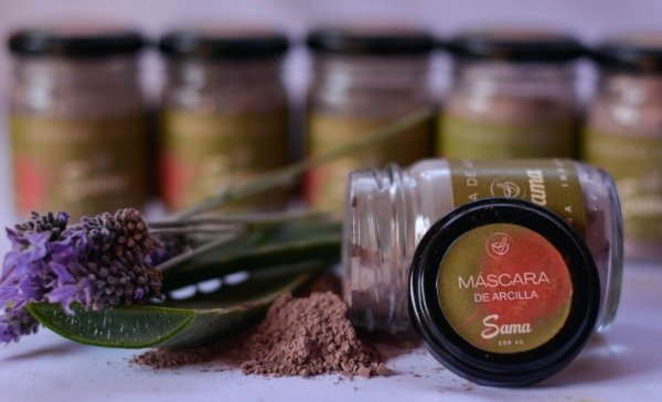 Producto - Máscara de arcilla con Aloe y lavanda - 2