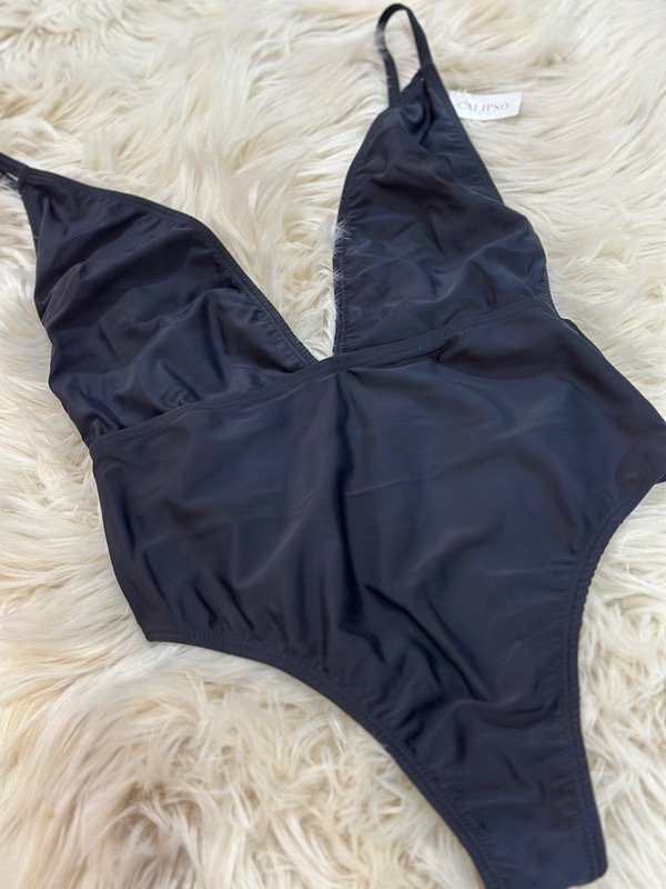 Producto - ART. 1044 ENTERIZA CON ESCOTE NEGRO