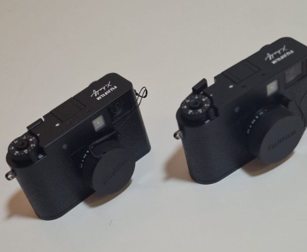 Producto - Cámara FUJIFILM X-half Digital - Medio cuadro
