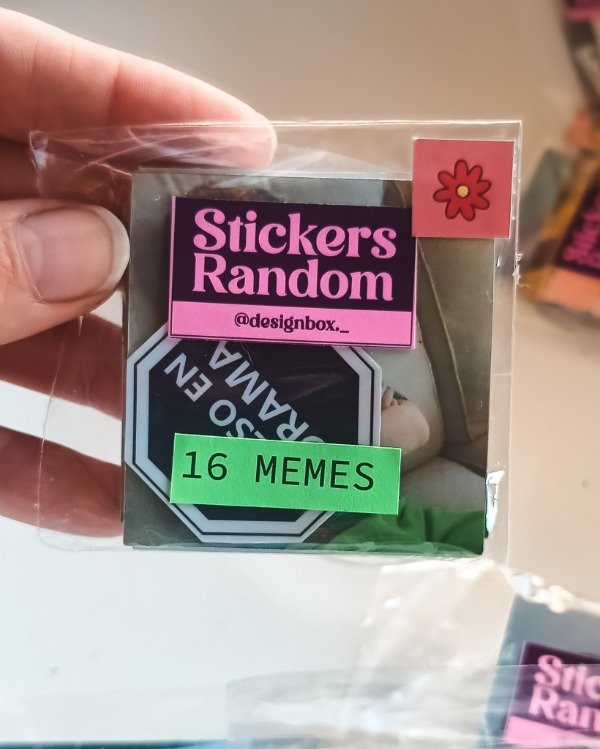 Producto - Stickers.Random 147