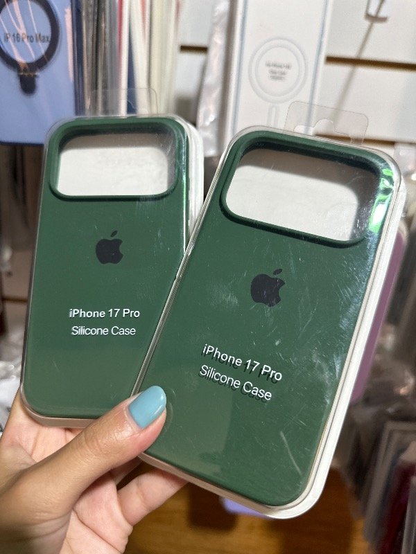 Producto - Silicone CASE VERDE OSCURO iPHONE 17 PRO