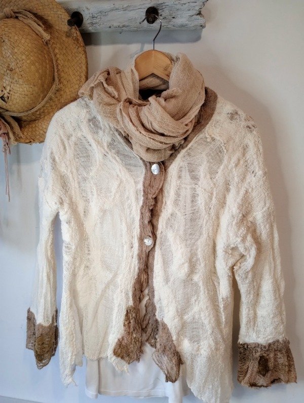 Producto - Saco Liviano PLENO Natural con RIBETE