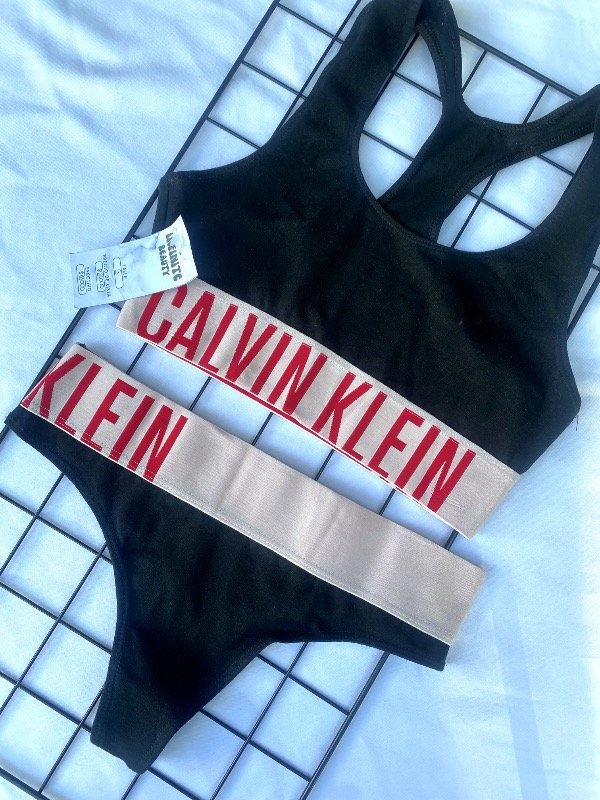 Producto - Conjunto calvin klein talle S