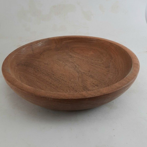 Producto - Fuente 24cm de diametro encerada