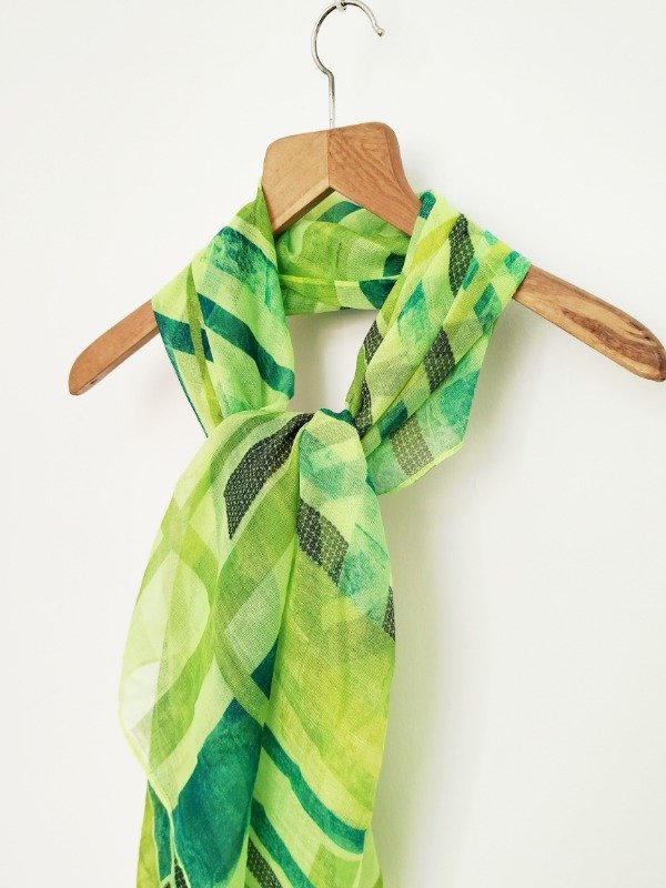 Producto - Pañuelo Mega -verde lima estampa rayas-