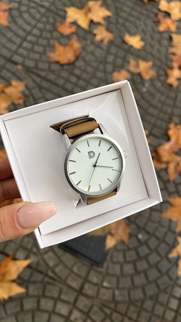 Producto - Reloj D 200 malla eco cuero marron