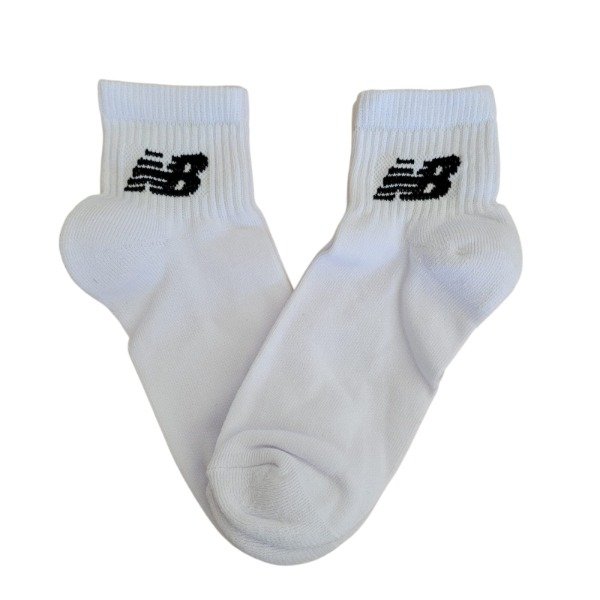 Producto - New Balance base blanca punta talon toalla