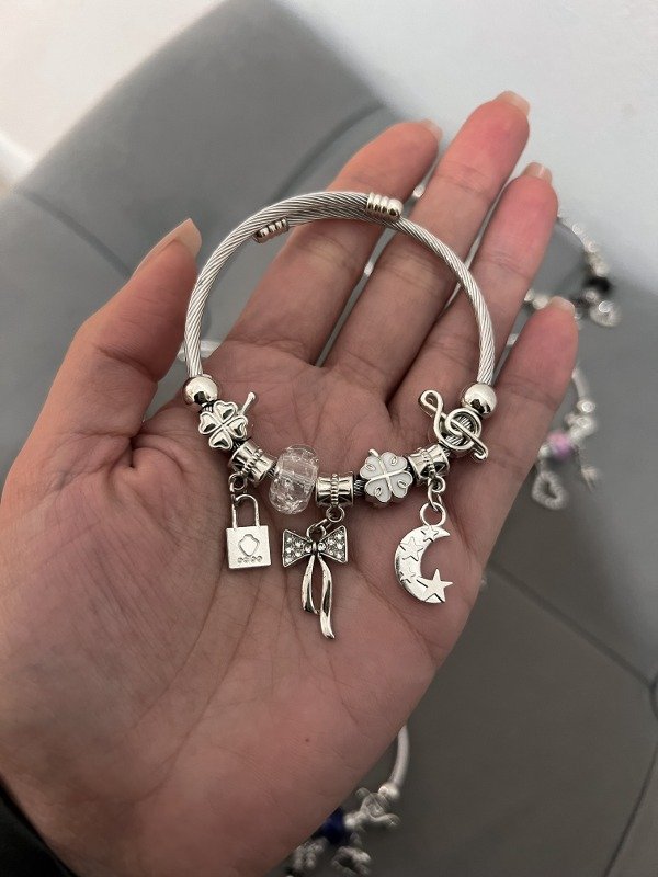 Producto - Pulsera charms tipo Pandora blanca