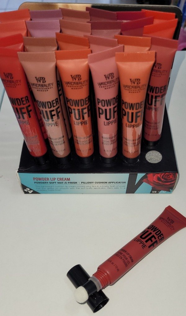 Producto - Labial con aplicador esponja