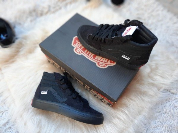 Producto - SK-8 Hi Full black pvc