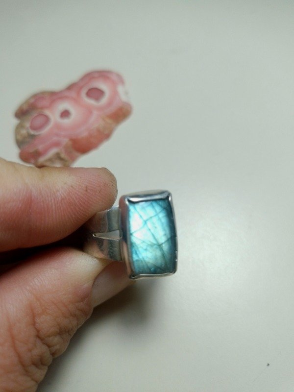 Producto - Anillo Labradorita azul ancho, Plata 925