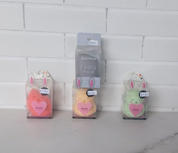Producto - ESPOJA DE MAQUILLAJE