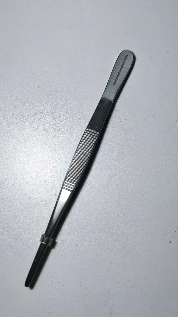 Producto - Pinza algodonera y piezas pequeñas. Acero inoxidable