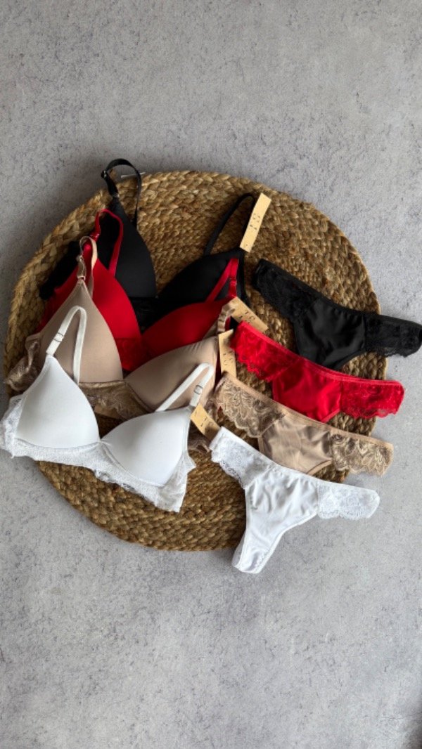 Producto - CONJUNTO DALIA