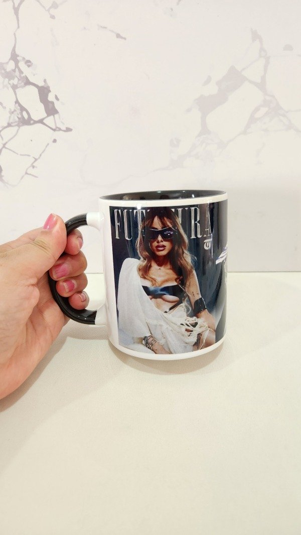 Producto - Taza de Cerámica con interior de  Color Tini Futttura