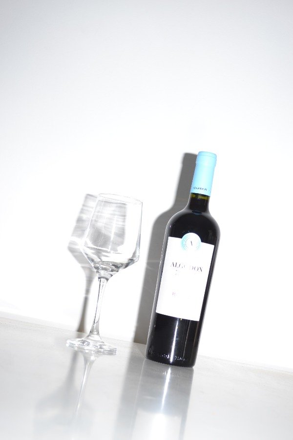 Producto - Un algodón state, una remera, una copa y una caja :)