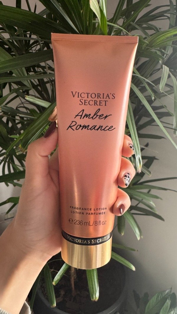 Producto - CREMA - AMBER ROMANCE