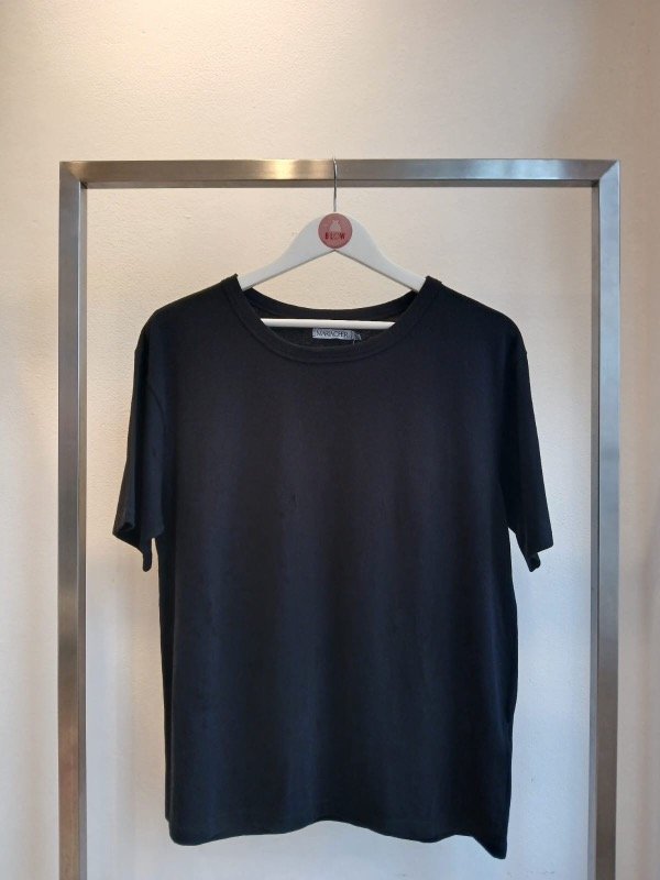 Producto - Remera CHER (S) alas