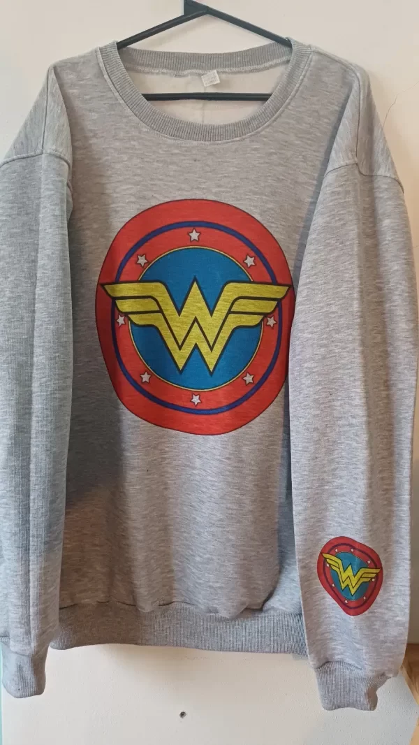Producto - Buzo Wonder Woman Logo